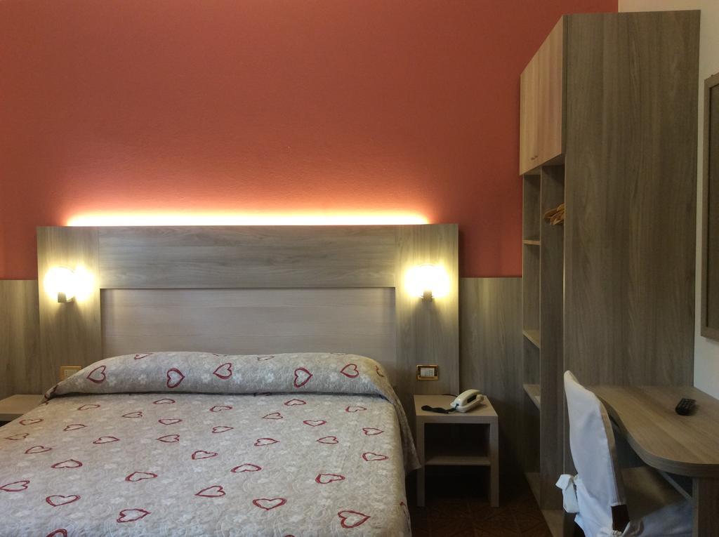 Albergo Ristorante Scanapa Castione della Presolana Kültér fotó